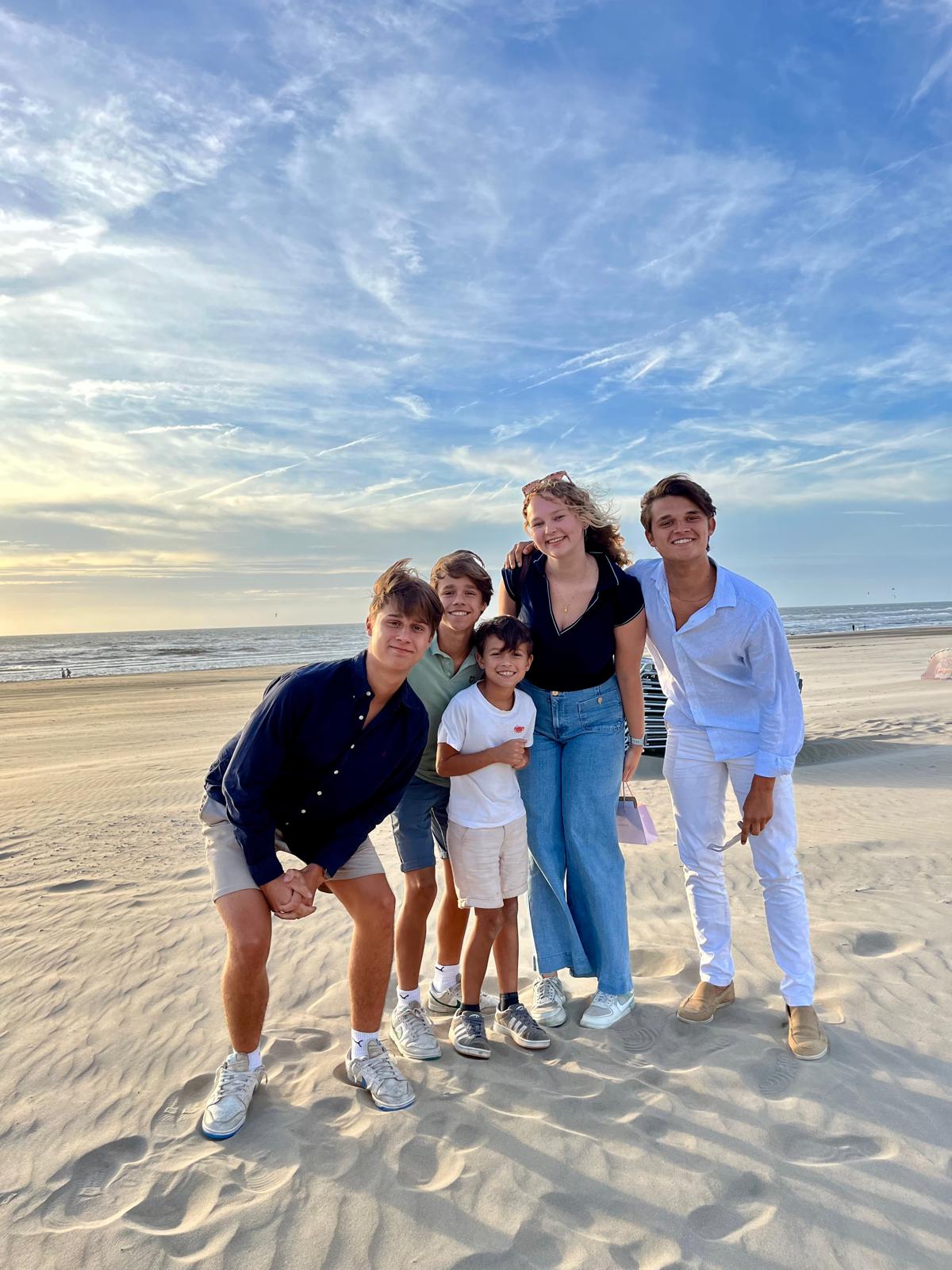 WhatsApp Image 2025-05-22 at 21.37.29